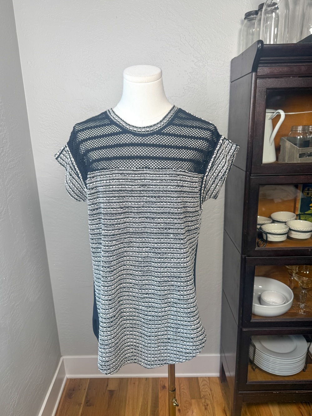 Sanctuary Black White Mixed Media Mesh Knit Tunic Top Size S